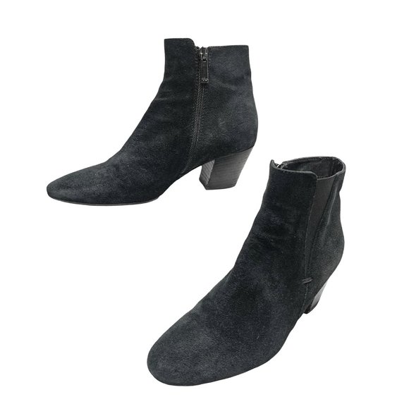 AQUATALIA Faylynn Black Pebbled Suede‎ Waterproof Zip Booties - Picture 1 of 12